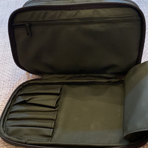 Dior Backstage Double Zip Cosmetic Bag pink Logo - Picture 7 of 8